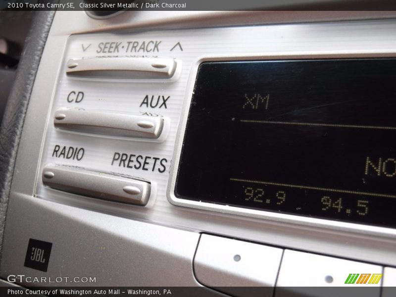 Classic Silver Metallic / Dark Charcoal 2010 Toyota Camry SE