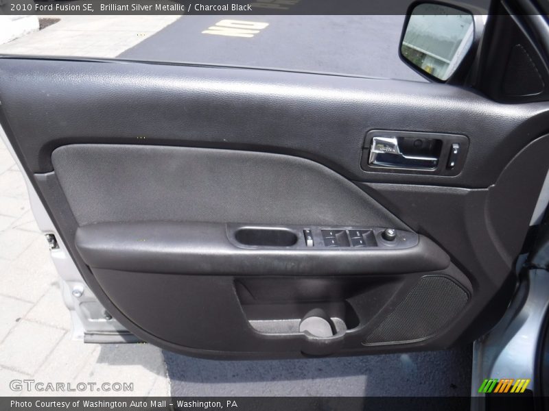 Brilliant Silver Metallic / Charcoal Black 2010 Ford Fusion SE