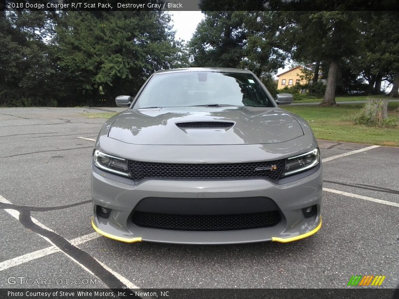 Destroyer Gray / Black 2018 Dodge Charger R/T Scat Pack