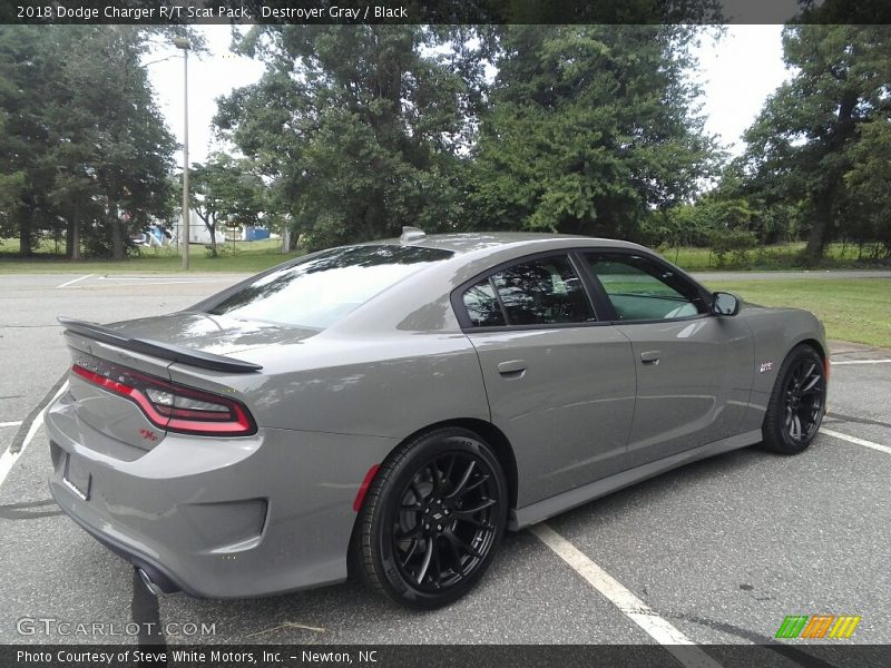 Destroyer Gray / Black 2018 Dodge Charger R/T Scat Pack