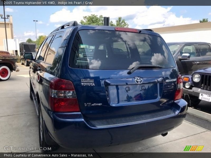 Indigo Ink Pearl / Gray 2005 Toyota Highlander V6 4WD