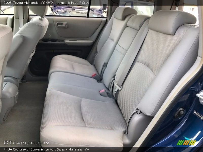 Indigo Ink Pearl / Gray 2005 Toyota Highlander V6 4WD