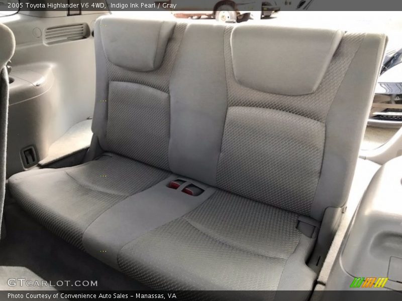 Indigo Ink Pearl / Gray 2005 Toyota Highlander V6 4WD