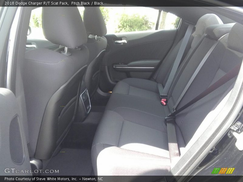 Pitch Black / Black 2018 Dodge Charger R/T Scat Pack