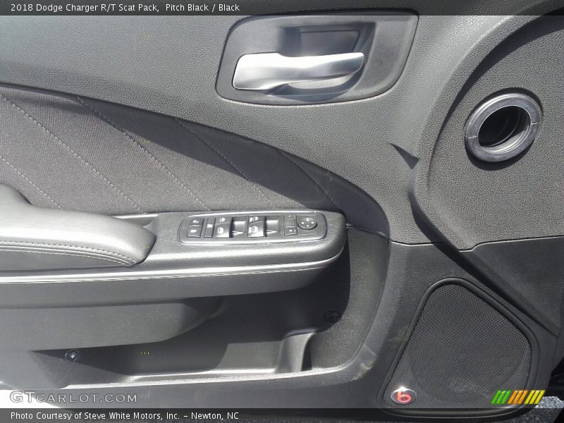 Pitch Black / Black 2018 Dodge Charger R/T Scat Pack