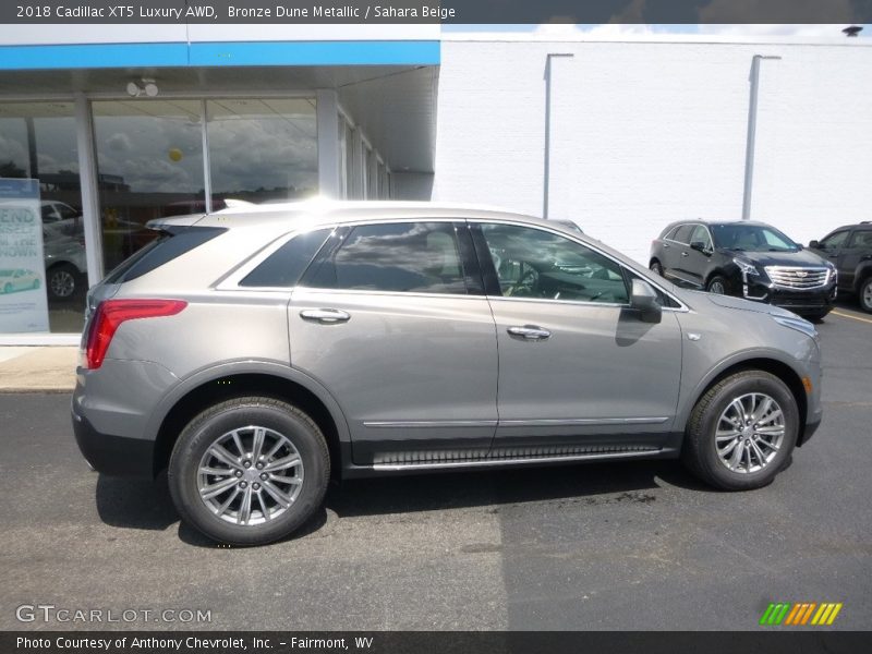 Bronze Dune Metallic / Sahara Beige 2018 Cadillac XT5 Luxury AWD