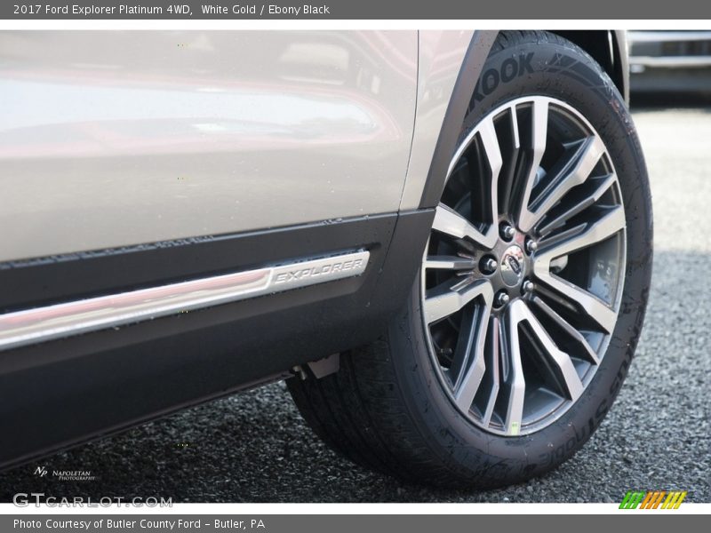 White Gold / Ebony Black 2017 Ford Explorer Platinum 4WD