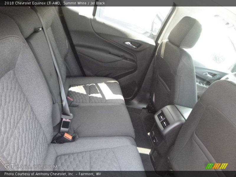 Summit White / Jet Black 2018 Chevrolet Equinox LT AWD