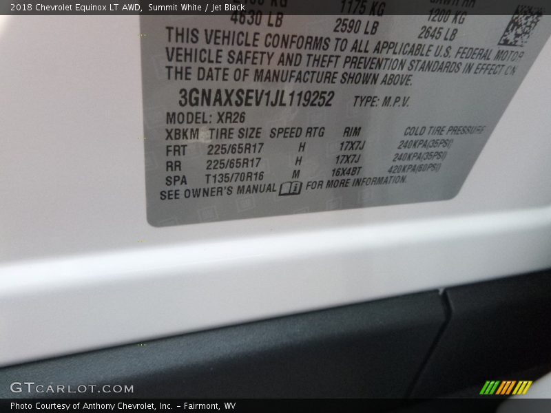 Summit White / Jet Black 2018 Chevrolet Equinox LT AWD