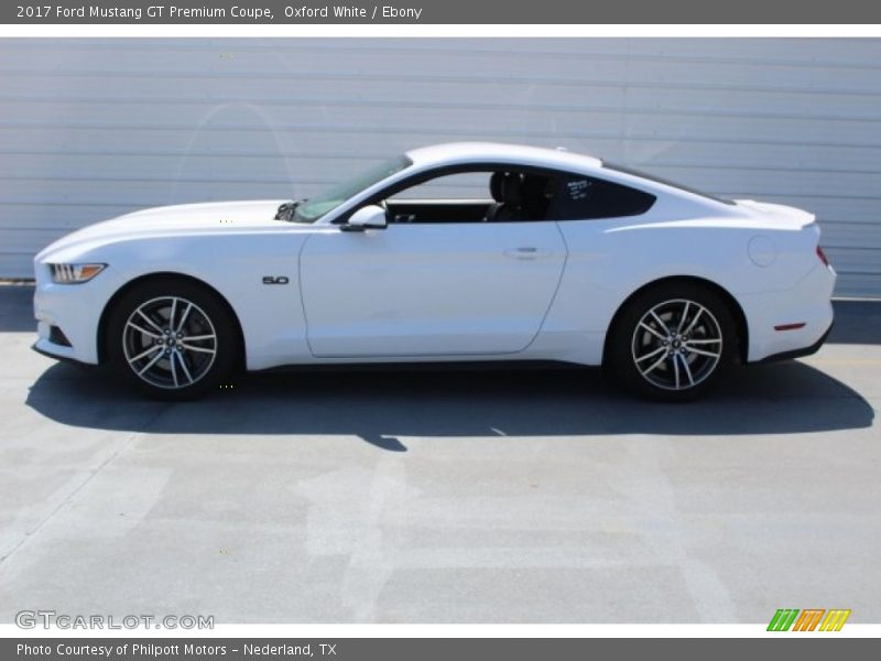 Oxford White / Ebony 2017 Ford Mustang GT Premium Coupe
