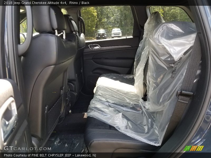 Rhino / Black 2018 Jeep Grand Cherokee Altitude 4x4