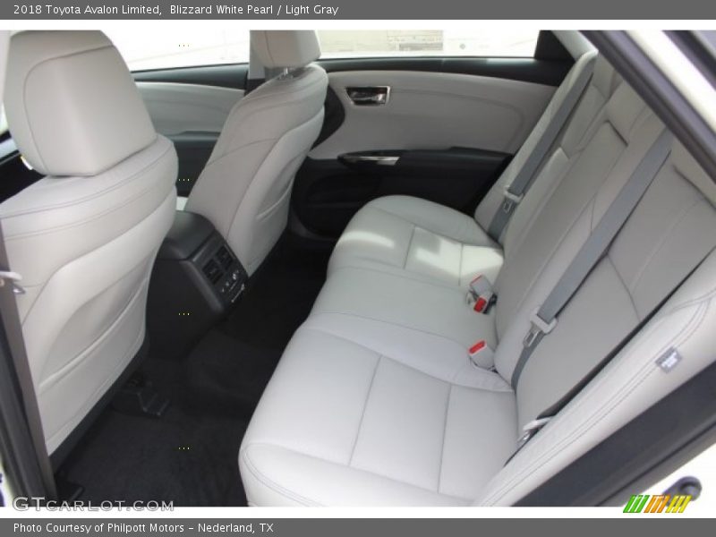 Blizzard White Pearl / Light Gray 2018 Toyota Avalon Limited