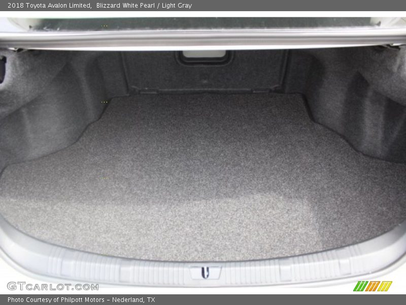 Blizzard White Pearl / Light Gray 2018 Toyota Avalon Limited