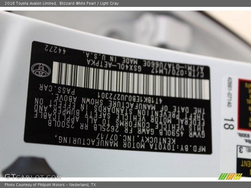 Blizzard White Pearl / Light Gray 2018 Toyota Avalon Limited