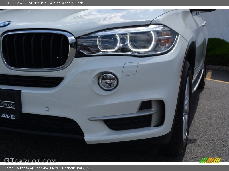 Alpine White / Black 2014 BMW X5 xDrive35d