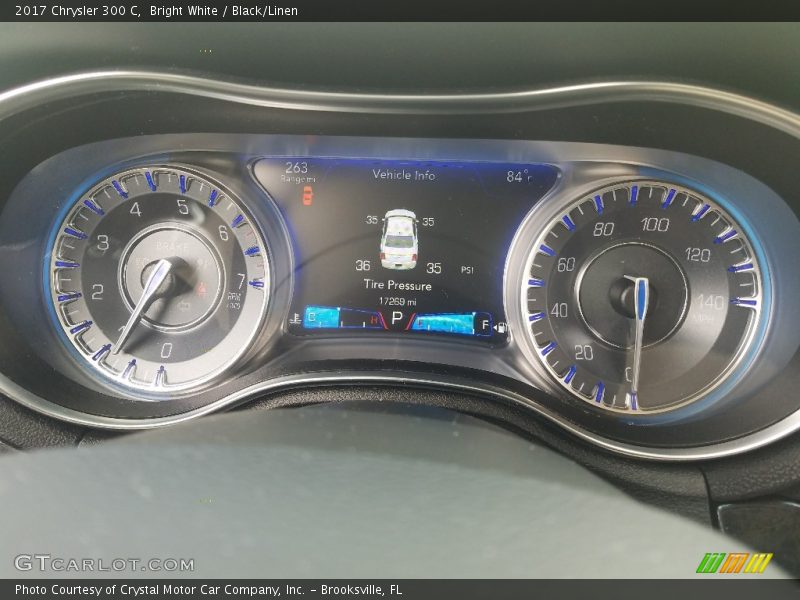 Bright White / Black/Linen 2017 Chrysler 300 C