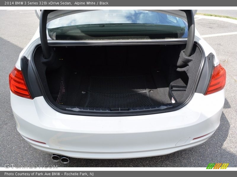 Alpine White / Black 2014 BMW 3 Series 328i xDrive Sedan