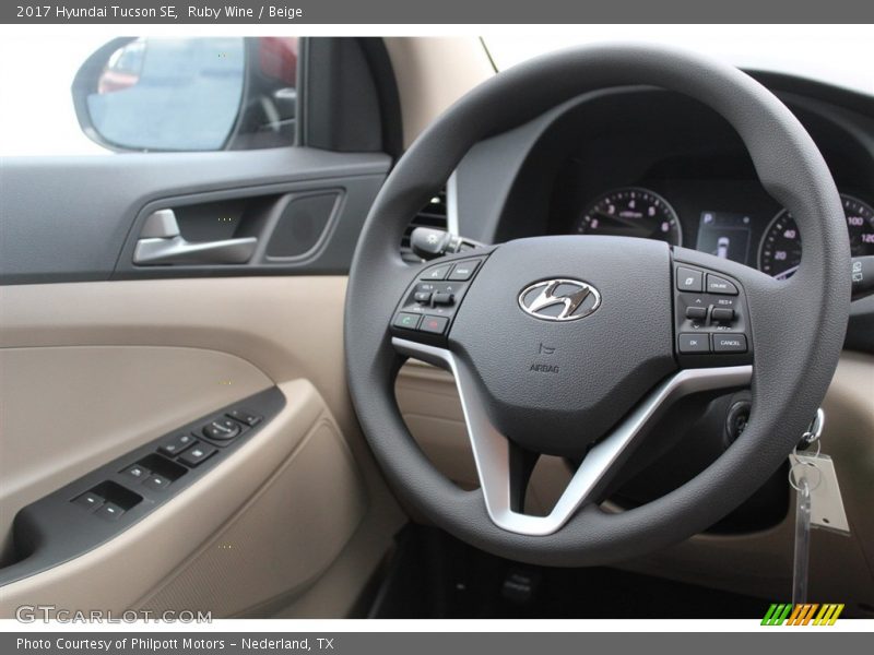 Ruby Wine / Beige 2017 Hyundai Tucson SE