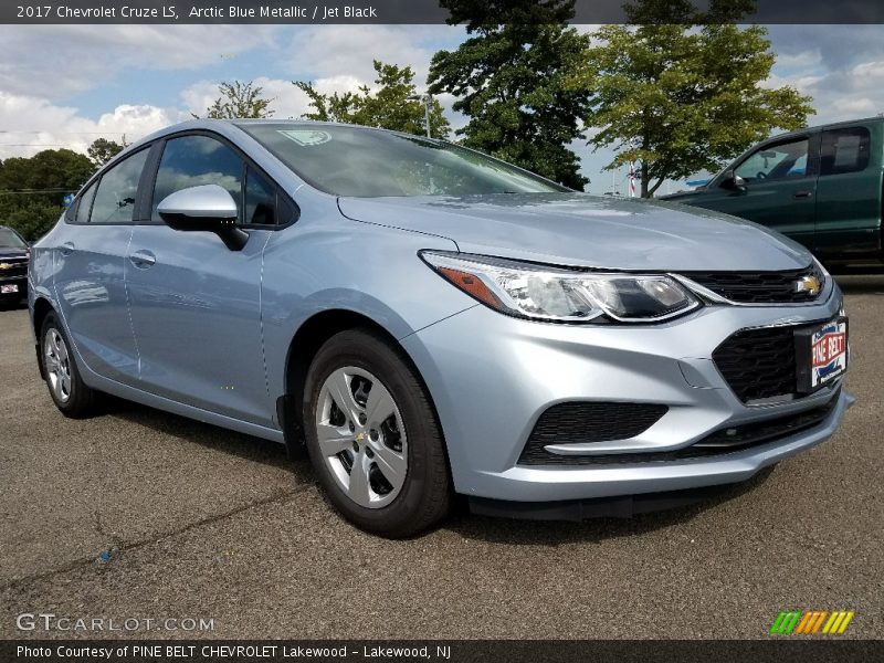 Arctic Blue Metallic / Jet Black 2017 Chevrolet Cruze LS