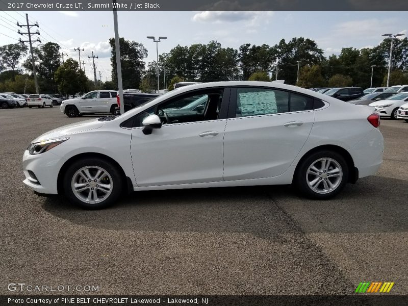 Summit White / Jet Black 2017 Chevrolet Cruze LT