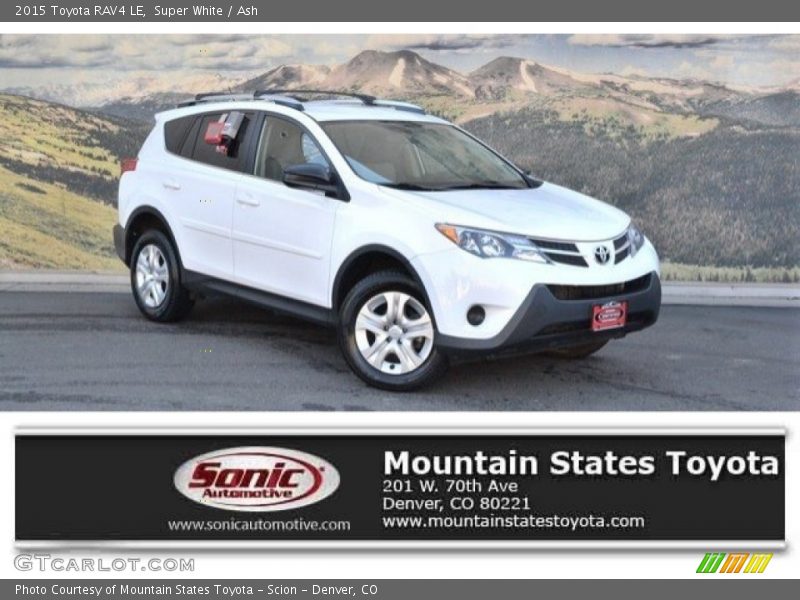 Super White / Ash 2015 Toyota RAV4 LE