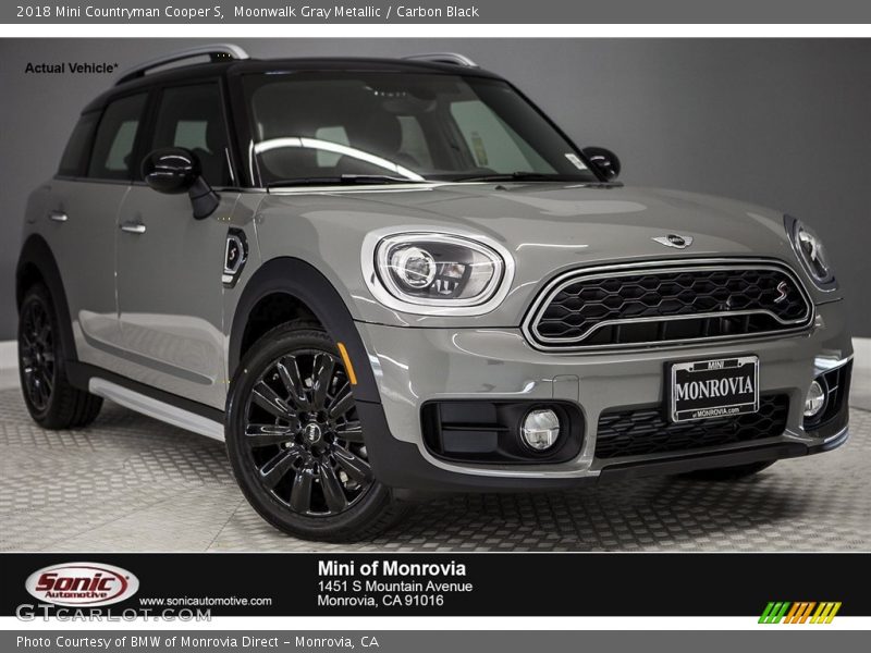 Moonwalk Gray Metallic / Carbon Black 2018 Mini Countryman Cooper S