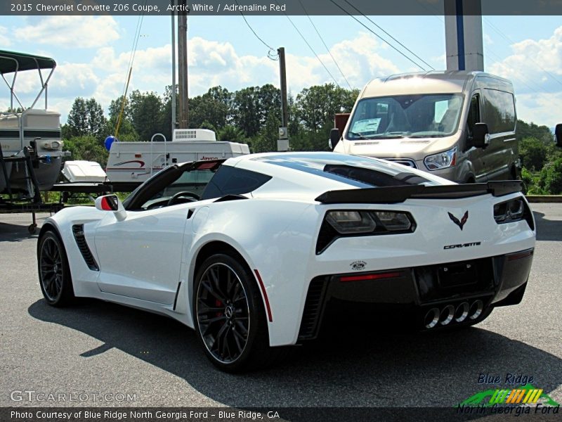 Arctic White / Adrenaline Red 2015 Chevrolet Corvette Z06 Coupe