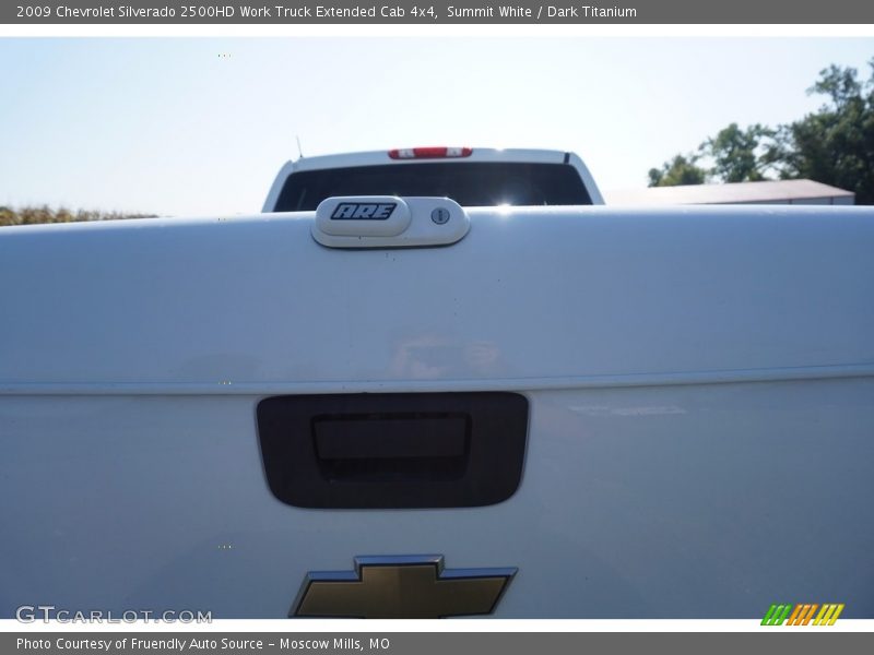 Summit White / Dark Titanium 2009 Chevrolet Silverado 2500HD Work Truck Extended Cab 4x4