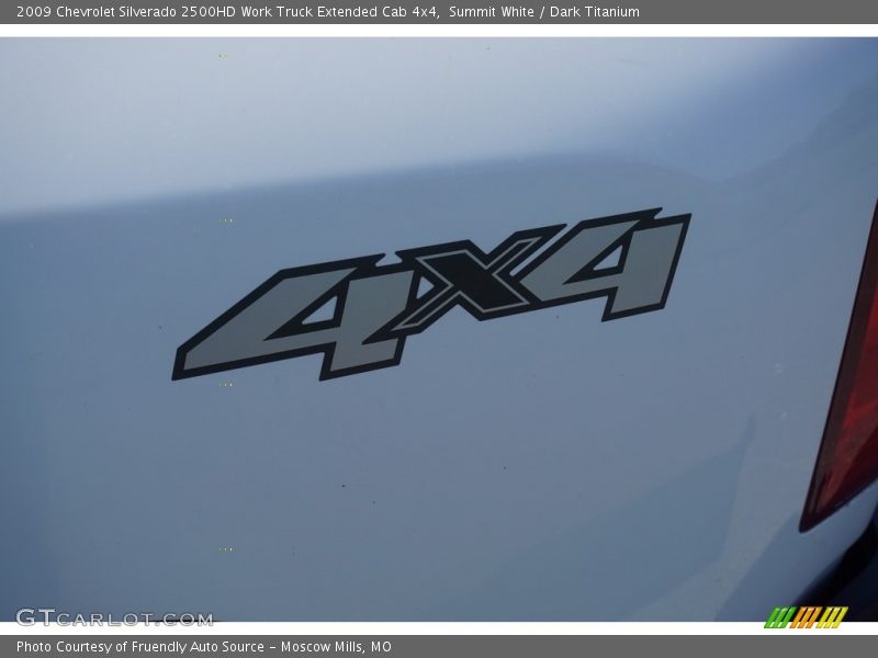 Summit White / Dark Titanium 2009 Chevrolet Silverado 2500HD Work Truck Extended Cab 4x4