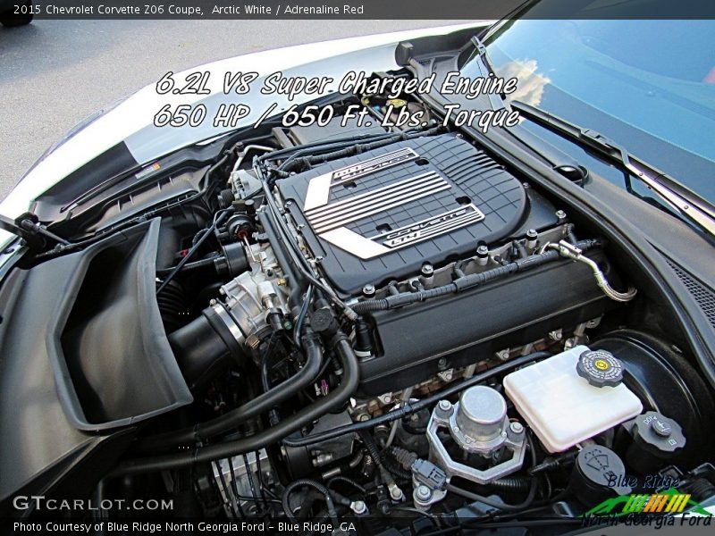 Arctic White / Adrenaline Red 2015 Chevrolet Corvette Z06 Coupe