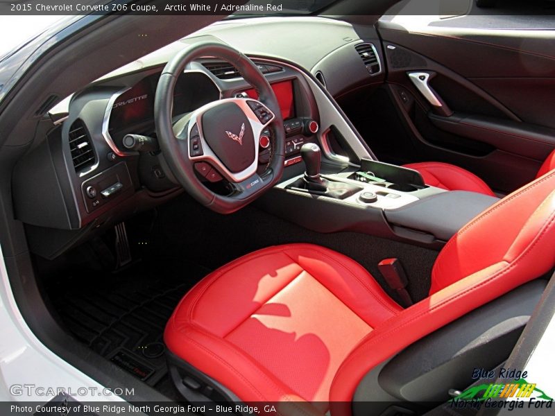 Arctic White / Adrenaline Red 2015 Chevrolet Corvette Z06 Coupe