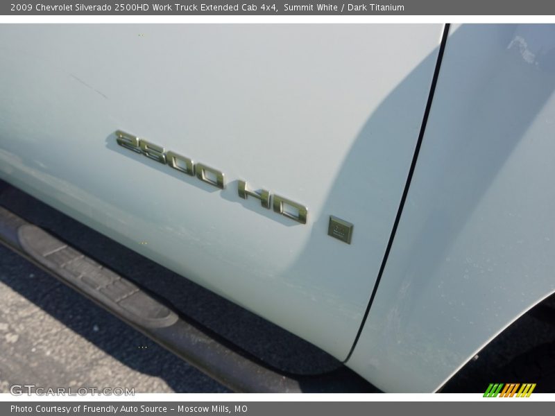 Summit White / Dark Titanium 2009 Chevrolet Silverado 2500HD Work Truck Extended Cab 4x4