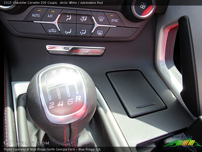 Arctic White / Adrenaline Red 2015 Chevrolet Corvette Z06 Coupe