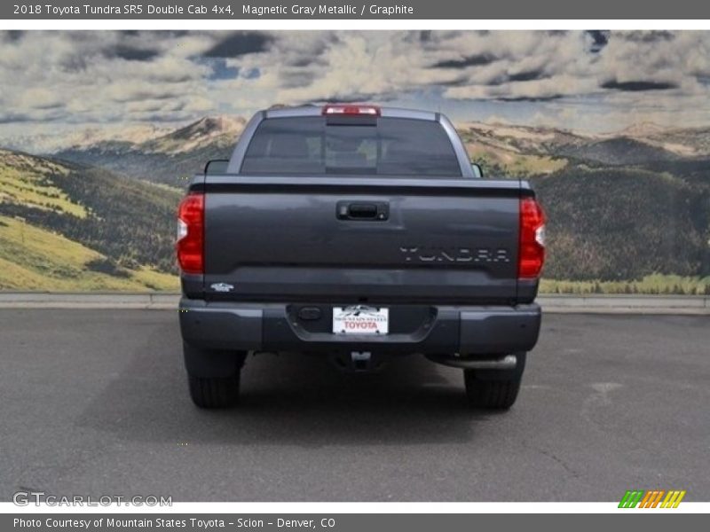 Magnetic Gray Metallic / Graphite 2018 Toyota Tundra SR5 Double Cab 4x4