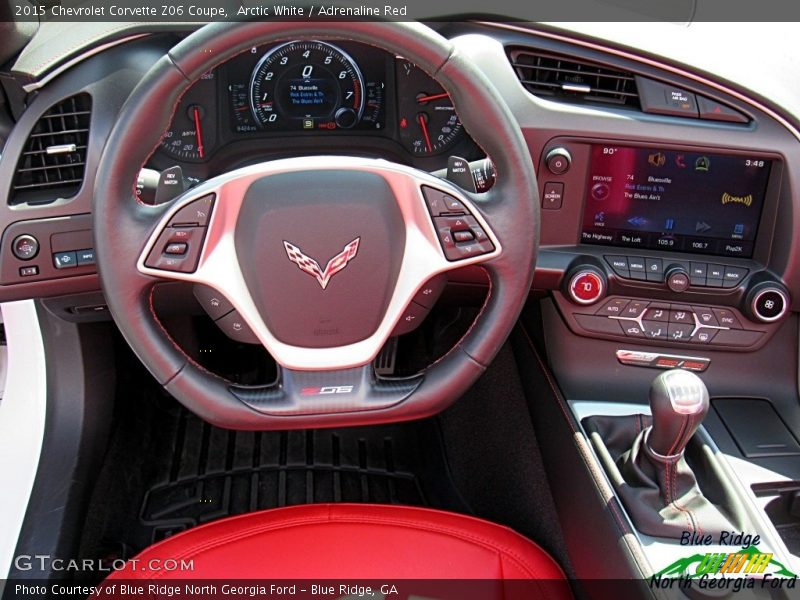 Arctic White / Adrenaline Red 2015 Chevrolet Corvette Z06 Coupe
