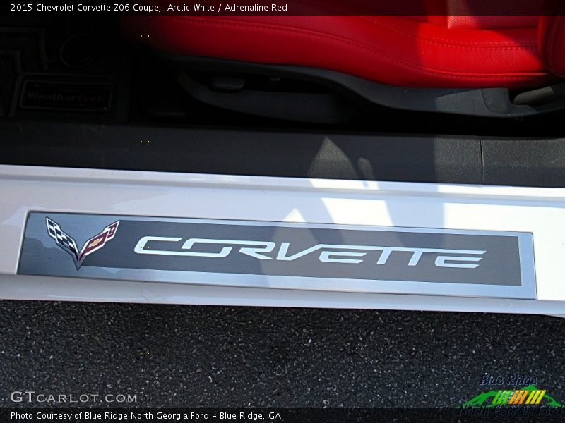 Arctic White / Adrenaline Red 2015 Chevrolet Corvette Z06 Coupe