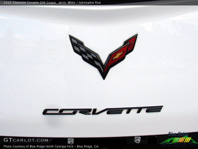 Arctic White / Adrenaline Red 2015 Chevrolet Corvette Z06 Coupe