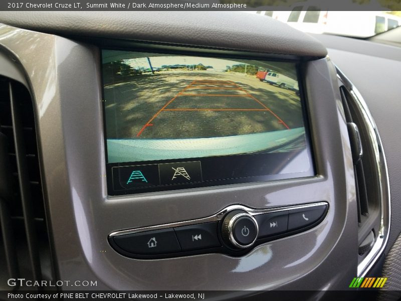 Summit White / Dark Atmosphere/Medium Atmosphere 2017 Chevrolet Cruze LT