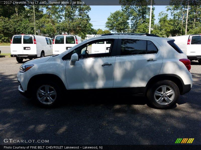 Summit White / Jet Black 2017 Chevrolet Trax LT AWD
