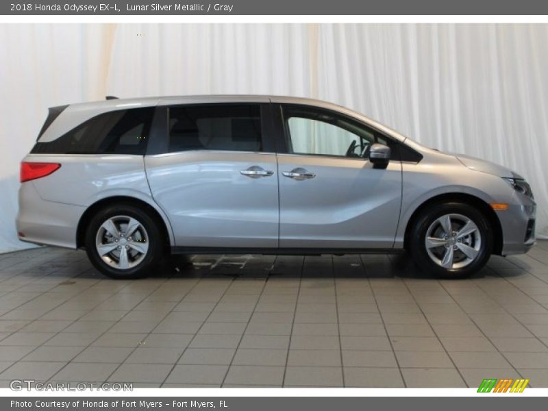 Lunar Silver Metallic / Gray 2018 Honda Odyssey EX-L