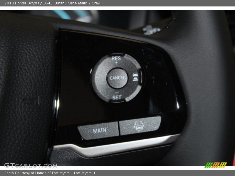 Lunar Silver Metallic / Gray 2018 Honda Odyssey EX-L