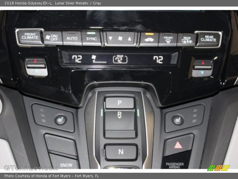 Lunar Silver Metallic / Gray 2018 Honda Odyssey EX-L