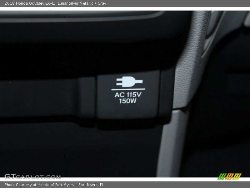 Lunar Silver Metallic / Gray 2018 Honda Odyssey EX-L