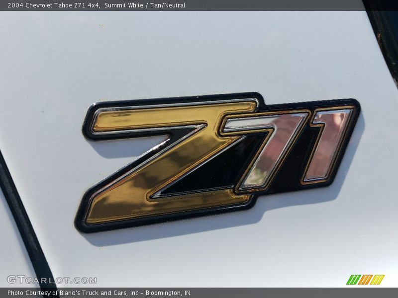Summit White / Tan/Neutral 2004 Chevrolet Tahoe Z71 4x4