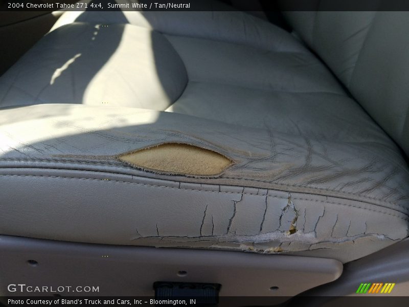 Summit White / Tan/Neutral 2004 Chevrolet Tahoe Z71 4x4