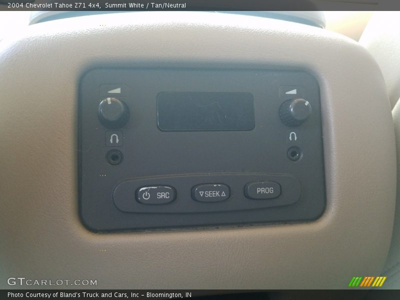 Summit White / Tan/Neutral 2004 Chevrolet Tahoe Z71 4x4