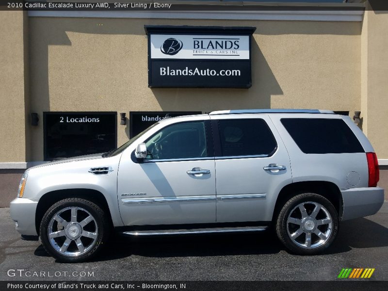 Silver Lining / Ebony 2010 Cadillac Escalade Luxury AWD