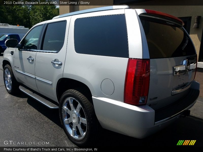Silver Lining / Ebony 2010 Cadillac Escalade Luxury AWD