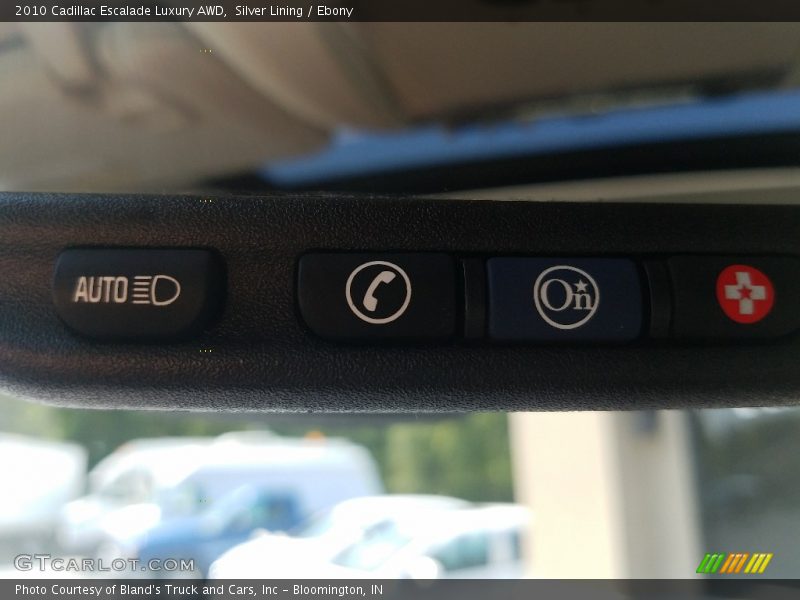 Silver Lining / Ebony 2010 Cadillac Escalade Luxury AWD