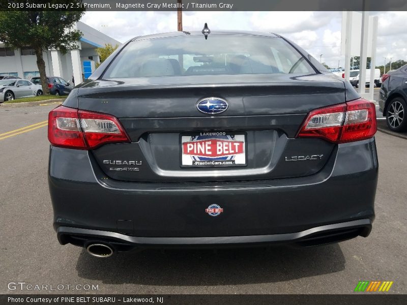 Magnetite Gray Metallic / Titanium Gray 2018 Subaru Legacy 2.5i Premium